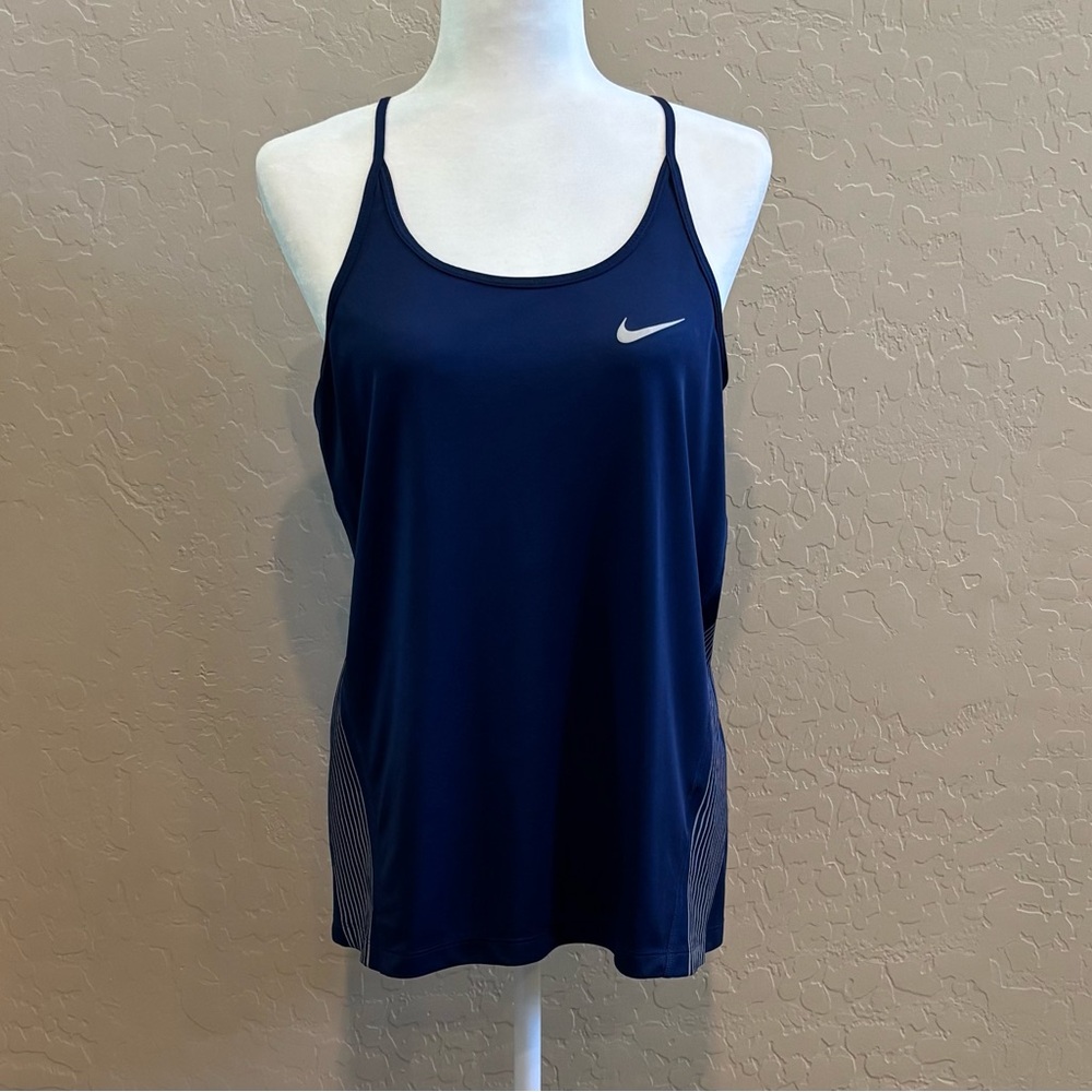 NIKE 💙 Dri-Fit Racer Back Workout Tank